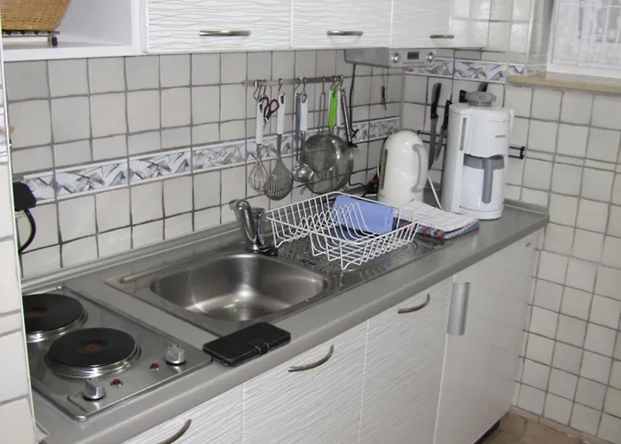 Haus Roseneck Seebad Auf Insel Usedom Vermietung Im Bereich Souterrain ! Appartamento Uckeritz