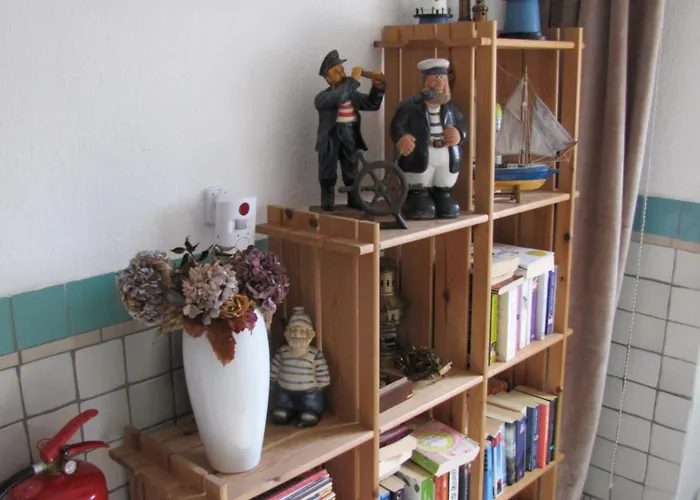 Appartamento Haus Roseneck Seebad Auf Insel Usedom Vermietung Im Bereich Souterrain ! Uckeritz